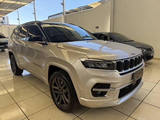 JEEP COMMANDER 2.0 HURRICANE 4 TURBO GASOLINA OVERLAND AT9 JEEP COMMANDER 2.0 HURRICANE 4 TURBO GASOLINA OVERLAND AT9